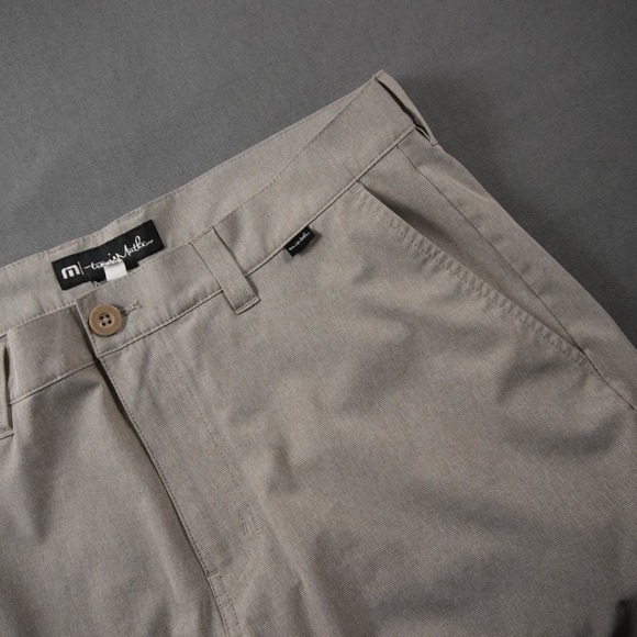 TravisMathew Beck Golf Shorts Mens 36 Performance 9" Preppy Minimalist - Picture 7 of 8